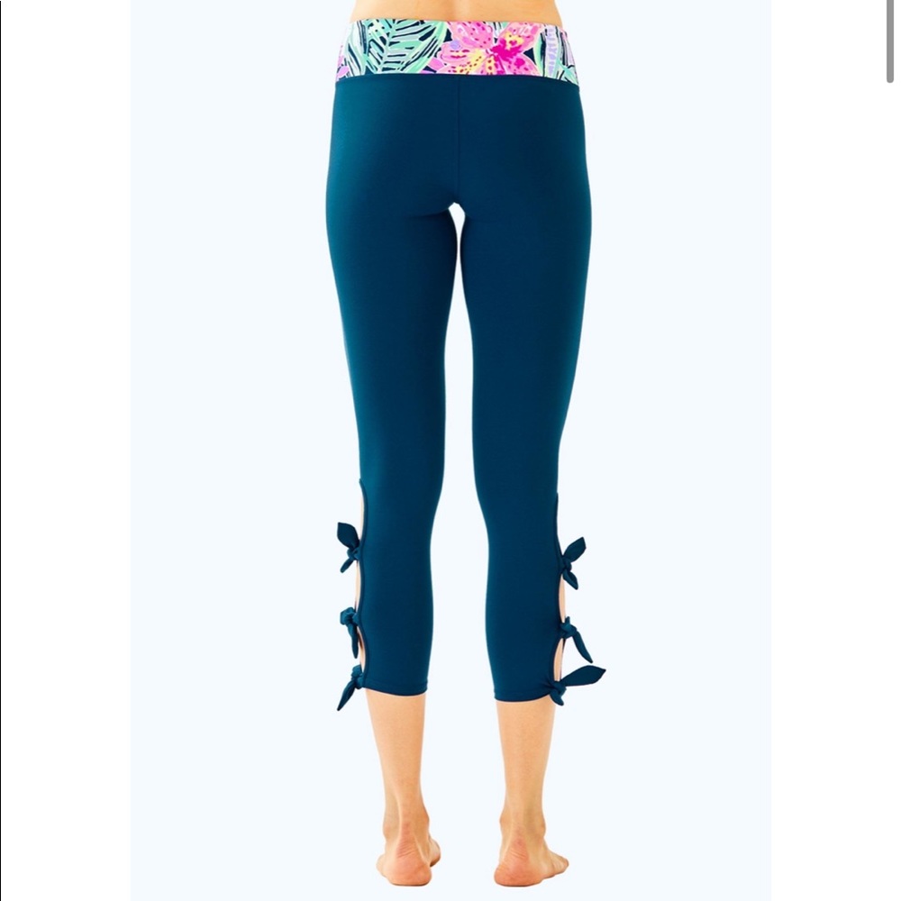 EUC Lilly Pulitzer leggings - Picture 2 of 11